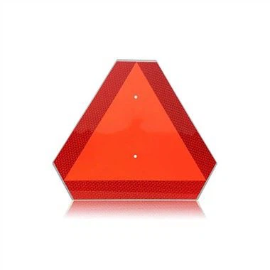 Hitaasti liikkuvan ajoneuvon kolmiokyltti